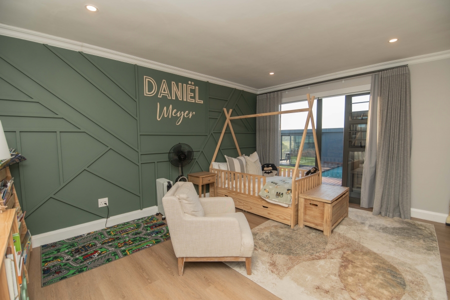 4 Bedroom Property for Sale in Kragga Kamma Eastern Cape